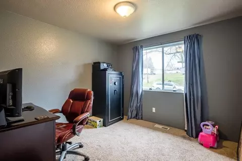4088 Old Upton Rd, Central Point, OR 97502 photo 10