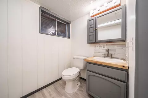 1105 Cherry St, Central Point, OR 97502 photo 22