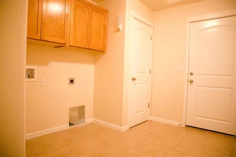 557 N Heights Dr, Eagle Point, OR 97524 photo 23