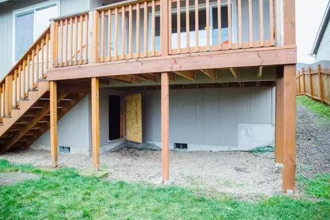 557 N Heights Dr, Eagle Point, OR 97524 photo 32