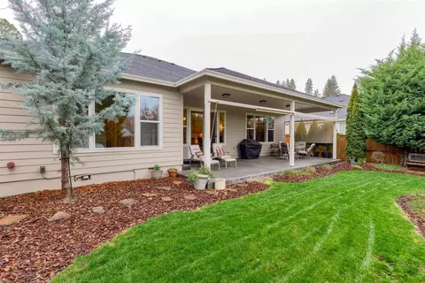 301 Arrowhead Trl, Eagle Point, OR 97524 photo 8
