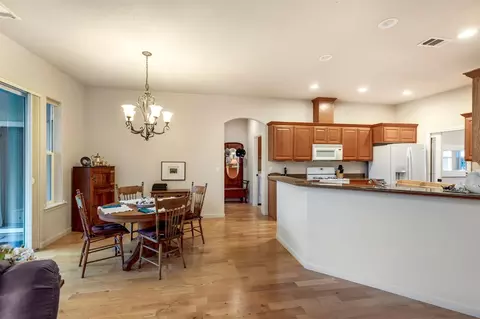 301 Arrowhead Trl, Eagle Point, OR 97524 photo 15