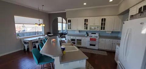 1565 Panoramic Loop, Grants Pass, OR 97527 photo 7