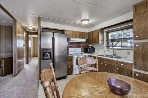 421 Stevens Rd #35, Eagle Point, OR 97524 photo 9