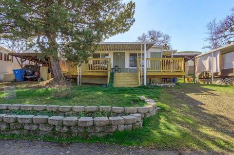 421 Stevens Rd #35, Eagle Point, OR 97524 photo 1