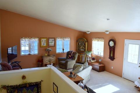 39441 Modoc Point Rd, Chiloquin, OR 97624 photo 17