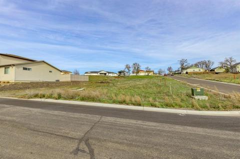 152 Oak Point Dr, Eagle Point, OR 97524 photo 7