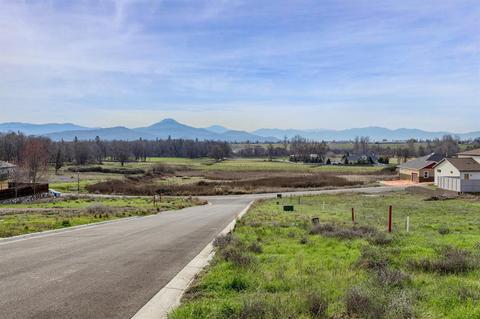 140 Oak Point Dr, Eagle Point, OR 97524 photo 6