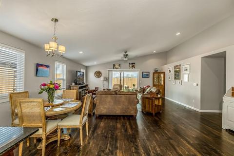 126 Cedric Ct, Eagle Point, OR 97524 photo 9