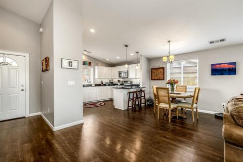 126 Cedric Ct, Eagle Point, OR 97524 photo 4