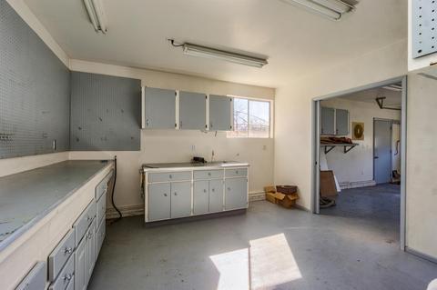 313 S Rose St, Phoenix, OR 97535 photo 7
