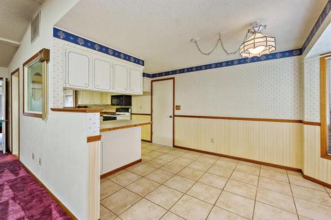 313 S Rose St, Phoenix, OR 97535 photo 10