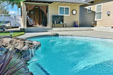 887 Ridgeview Dr, Eagle Point, OR 97524 photo 27