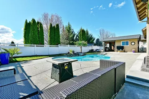 887 Ridgeview Dr, Eagle Point, OR 97524 photo 26