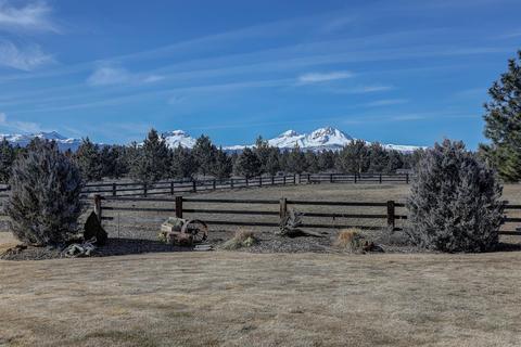 67157 Harrington Loop Rd, Bend, OR 97703 photo 6