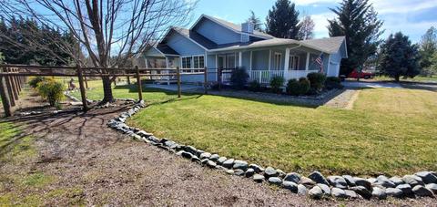 533 Barker Dr, Merlin, OR 97532 photo 3