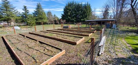 533 Barker Dr, Merlin, OR 97532 photo 17