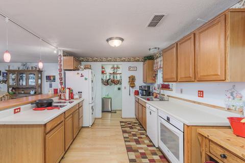 1640 Cedar Flat Rd, Williams, OR 97544 photo 14