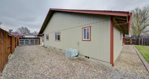 508 Westminster Dr, Eagle Point, OR 97524 photo 35