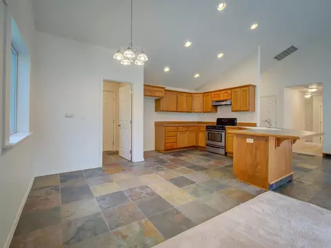 505 Pine St, Phoenix, OR 97535 photo 14