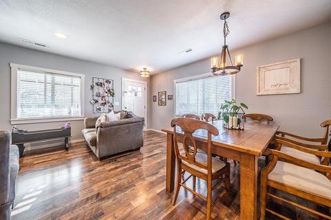 503 S B St, Phoenix, OR 97535 photo 13