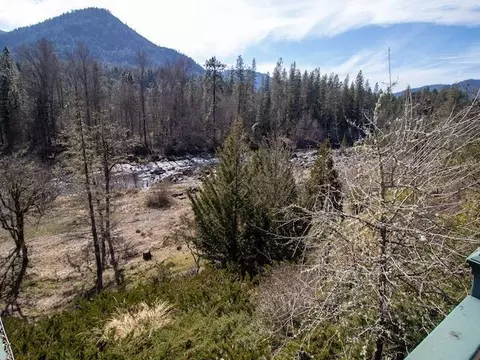 1861 Wetherbee Dr, Grants Pass, OR 97527 photo 5