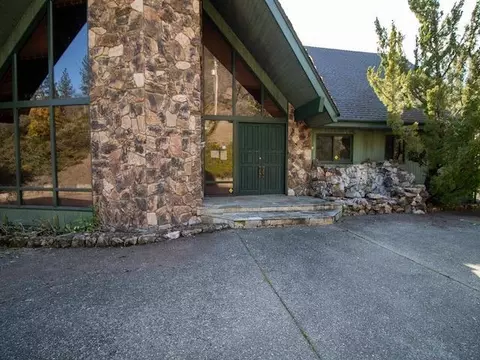 1861 Wetherbee Dr, Grants Pass, OR 97527 photo 10