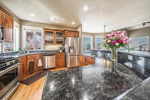 138 Bellerive Dr, Eagle Point, OR 97524 photo 12
