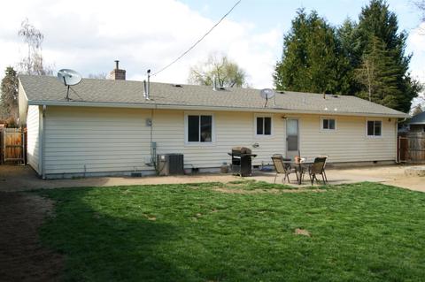 655 Talbot St, Eagle Point, OR 97524 photo 14
