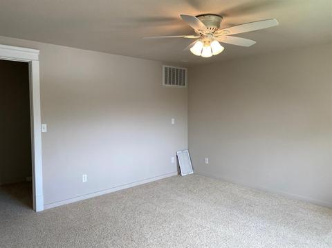 453 Elm St, Phoenix, OR 97535 photo 13