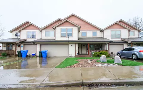 213 Northview Dr, Eagle Point, OR 97524 photo 1