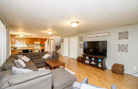 213 Northview Dr, Eagle Point, OR 97524 photo 13