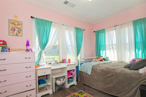 3610 Grant Rd, Central Point, OR 97502 photo 16