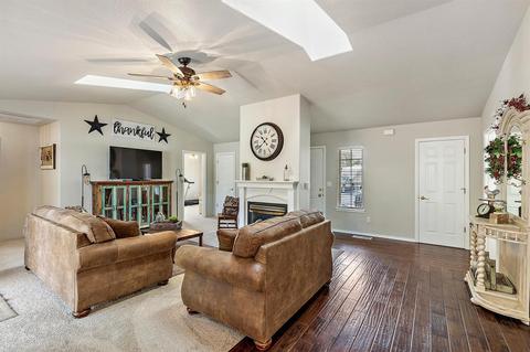 307 4th St, Rogue River, OR 97537 photo 6