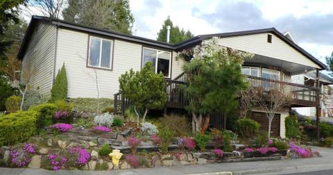 701 B St, Phoenix, OR 97535 photo 2