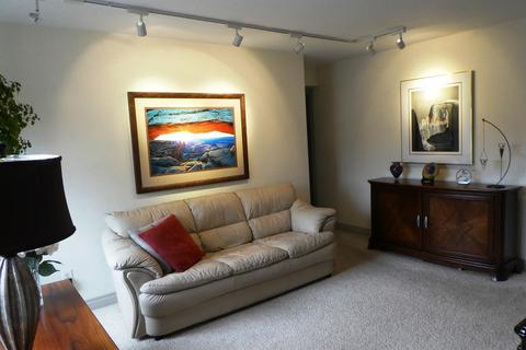 701 B St, Phoenix, OR 97535 photo 9