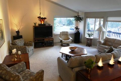 701 B St, Phoenix, OR 97535 photo 4