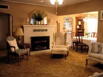 375 E Park St, Grants Pass, OR 97527 photo 7