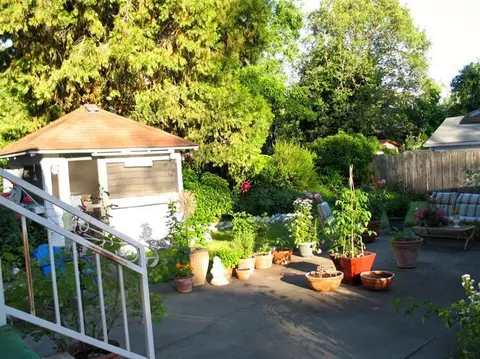 375 E Park St, Grants Pass, OR 97527 photo 3