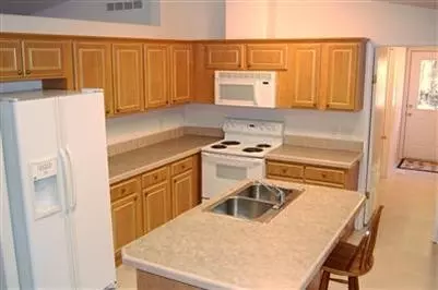 180 Samarkand Dr, O'brien, OR 97534 photo 8