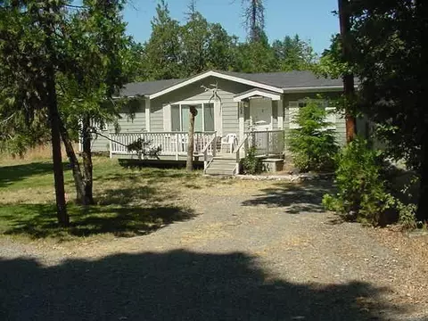 108 Raymond St, Cave Junction, OR 97523 photo 1