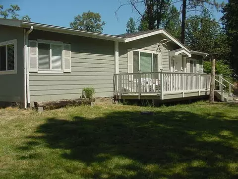 108 Raymond St, Cave Junction, OR 97523 photo 7