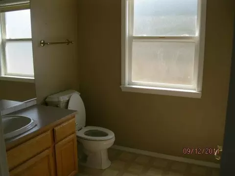 42 Pine Ct, Eagle Point, OR 97524 photo 8