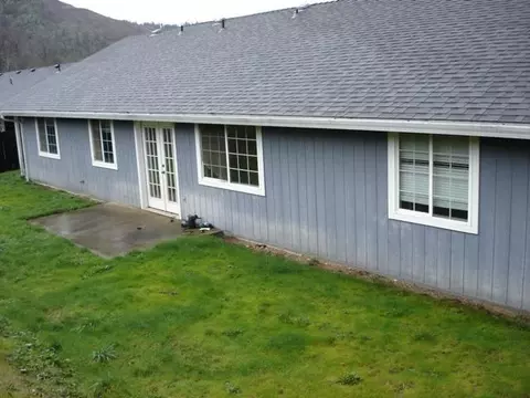 316 Outback Ln, Glendale, OR 97442 photo 4