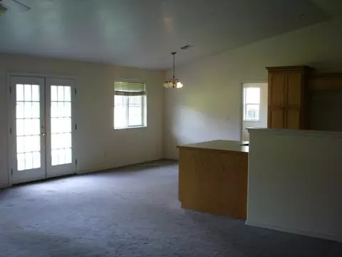316 Outback Ln, Glendale, OR 97442 photo 2