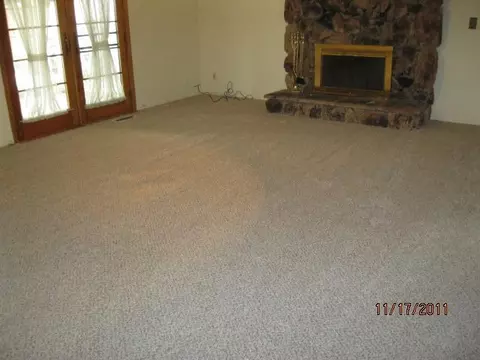 703 Sandra, Central Point, OR 97502 photo 9