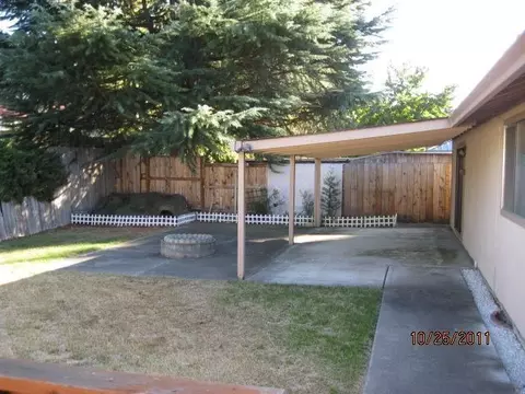 703 Sandra, Central Point, OR 97502 photo 5