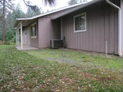 9855 Evans Creek Rd, Rogue River, OR 97537 photo 1