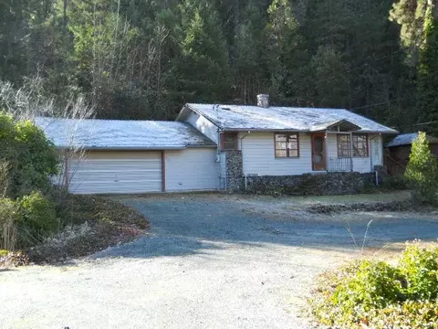 6099 Rogue River Hwy, Rogue River, OR 97537 photo 1