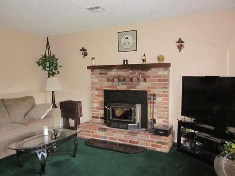 454 Crestview Loop, Grants Pass, OR 97527 photo 2